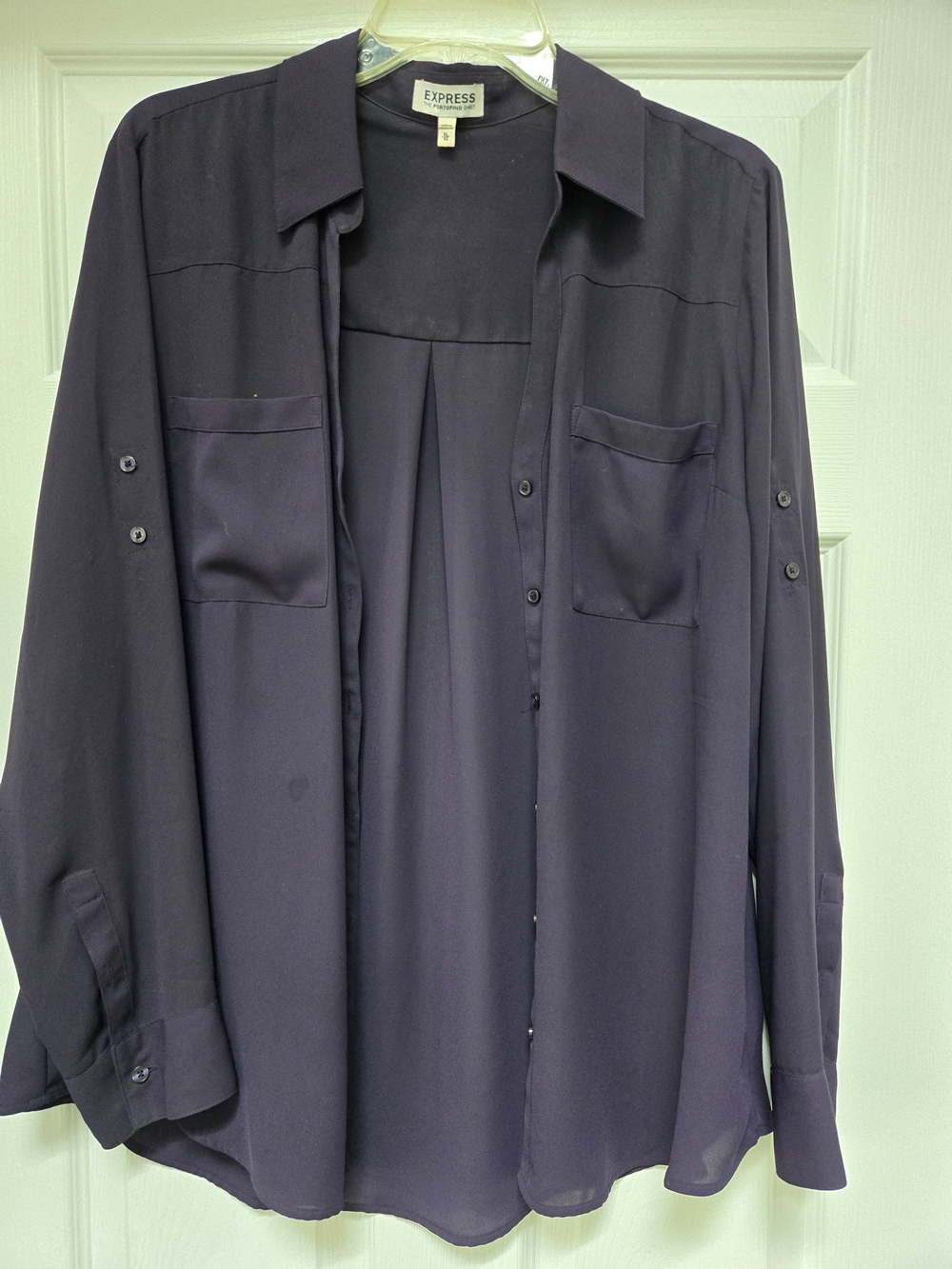 Express Long Sleeve Button-Front Shirt in Dark Plum